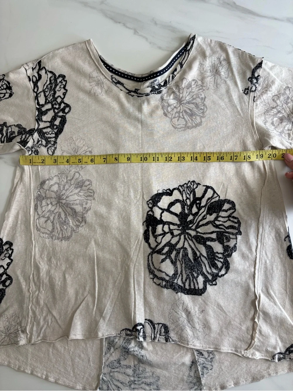 Pilcro Cream Short Sleeve Tee with Black Floral Print linen blend XS - Picture 7 of 8